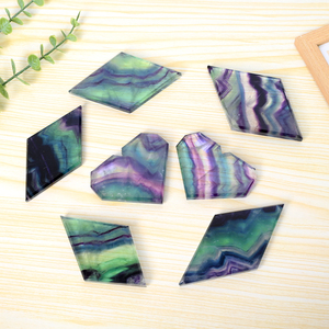 Nueva Llegada: Decoración de Cristal de Piedras Preciosas Naturales Curativas, Tallados de Corazón de Fluorita Arcoíris y Diamantes para Regalo - Product Image 5