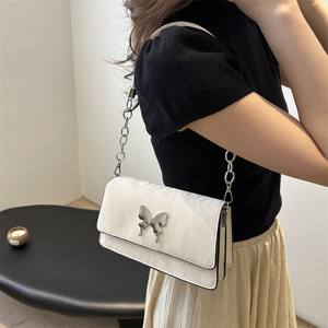 Bolsos de Mano de Piel Sintética PU para Mujer, con Elemento de Mariposa, Bolsos de Hombro con Forro de PU, Nueva Moda - Product Image 4