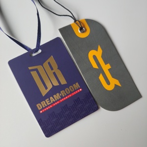 Etiqueta colgante de metal galvanizada con logotipo grabado personalizado DP38 para ropa de alto brillo y bolsas de ropa de lujo para sombreros - Product Image 1