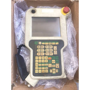<span class=keywords><strong>Robot</strong></span> de <span class=keywords><strong>soldadura</strong></span> Fanuc de <span class=keywords><strong>segunda</strong></span> <span class=keywords><strong>mano</strong></span> con controlador Yasakwa Motor Core Teaching JZRCR-NPP04B-7 - Product Image 1