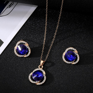Set di Gioielli Multi-Cristallo per Donne, Collana e <span class=keywords><strong>Orecchini</strong></span> con Rubino Rotondo, Eleganti Accessori per Matrimoni e Feste - Product Image 2