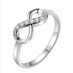 Koreaanse Mode 8 Woord Diamanten Ring Plating Legering Ring Temperament All-Match Dames Ring Sieraden