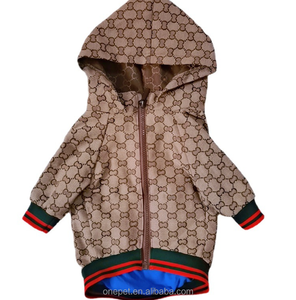 पालतू वस्त्र फैशन मुद्रित कुत्ते ब्रांड मध्यम बड़े कुत्तों के लिए नए डिजाइन ब्रांड कोट - Product Image 4