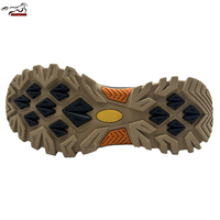Mustang Vente à chaud d'usine de semelles de chaussures de sport Bon prix Matériau de haute qualité en caoutchouc EVA Support ODM/OEM Semelle personnalisée