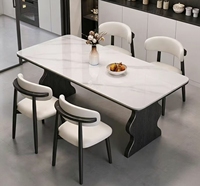 Ensemble de table à manger rectangulaire moderne en pierre frittée avec chaises à dossier en corne et base ondulée noire, meubles de salle à manger pour la maison
