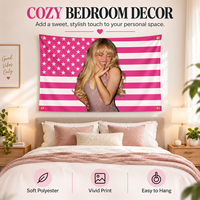 Bannière personnalisée en polyester rose avec portrait de femme blonde et drapeau américain pour concert, festival de musique, chambre, dortoir, décoration intérieure et extérieure