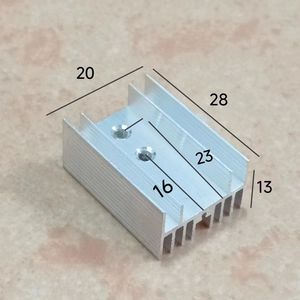 Dissipateur thermique en aluminium To220 20x13x28 à double trou pour transistor Mosfet Sctr à effet de champ - Product Image 2