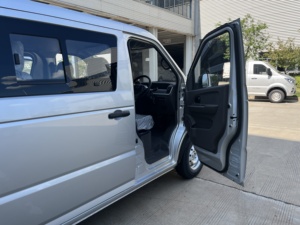 Camioneta Eléctrica KAMA ESP7 Mini, 1 Tonelada de Carga, 14 Asientos, Vehículo Eléctrico para Entregas Urbanas y Uso Comercial - Product Image 4