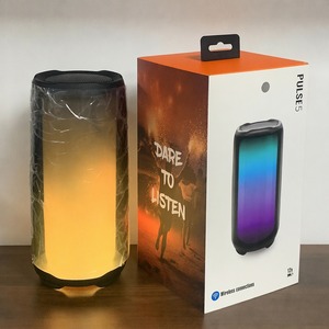 PLUSE5 Enceinte Bluetooth portable étanche à LED RGB, Boombox sans fil avec batterie rechargeable, audio stéréo pour fêtes en extérieur et à domicile - Product Image 1