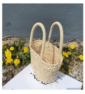 Wholesale Cute Girl Beachwear Natural Corn Straw Mini <b>Handbag</b> <b>Small</b> Fashion Beach Bag - Product Image 3