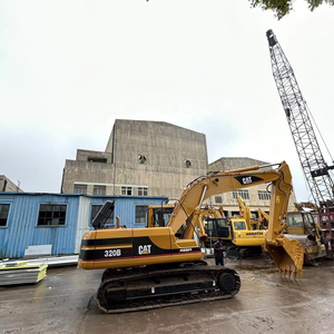 Excavatrice multifonctionnelle d'occasion 320B de 20 tonnes, entretien facile, avec moteur PLC, boîte de vitesses et pompe, prête à être expédiée - Product Image 5