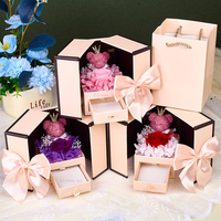 Boîte à bijoux en forme d'ours en mousse avec rose éternelle à double porte, boîte cadeau de Noël, boîte à rouge à lèvres pour la Saint-Valentin, fleur éternelle