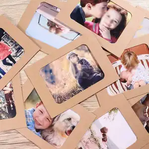 Summer discount discount lowest price to buy exquisite fashion Kraft paper photo frame with wooden clips and twine Factory Sales