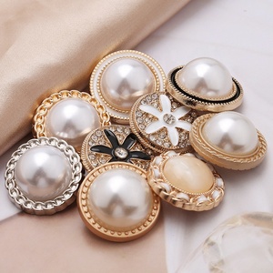 <strong>Metal</strong> <strong>Rhinestone</strong> <strong>Buttons</strong> Luxury Pearl Crystal Shank <strong>Buttons</strong> <strong>for</strong> Clothing DIY Sewing Sweater Accessories Wholesale - Product Image 4
