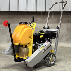 Découpeuse de route de garantie de 1 an de l'équipement 220v d'entretien routier de coupeur de béton avec le coupeur concret de cannelure - Product Image 4