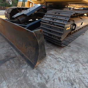 Excavatrice sur chenilles Caterpillar 308E2 d'occasion de 8 tonnes, presque neuve, puissante, pour petits projets de construction, avec moteur et boîte de vitesses. - Product Image 6
