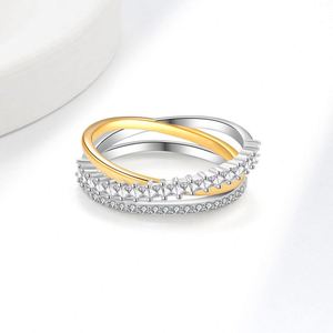 Anillo Entrelazado de Tres Aros Plateado con Incrustaciones de Diamantes para Mujer, Anillos de Zirconia Separados, Anillos de Capas para el Dedo Medio, Joyería Fina - Product Image 3