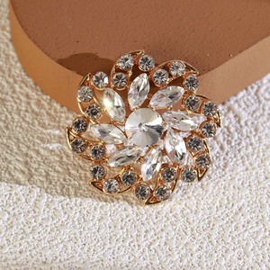 Broche Fleur en Strass Or Rose 39mm de Diamètre Accessoire de Bijouterie DIY Décoration Vêtement Corsage - Product Image 2