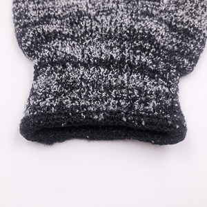 Bamboo Charcoal Bathing Gloves Exfoliating <strong>Scrub</strong> Gloves for <strong>Men</strong> Deep Cleansing Sponge Loofah Dead Skin Bath Brushes Scrubbers - Product Image 4