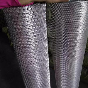 יריעת מתכת מתרחבת מחוררת מפלדת אל-חלד 304 בצורת יהלום, במידות 4X8, <span class=keywords><strong>5X10</strong></span>, 14, 18, 19 גייג', עם שירות חיתוך. - Product Image 6