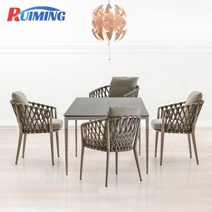 छत की कुर्सी आउटडोर रेस्तरां आंगन सेट फर्नीचर बुना हुआ रस्सी डाइनिंग चेयर और टेबल बालकनी गार्डन कैफे चेयर स्टेकयोग्य - Product Image 3