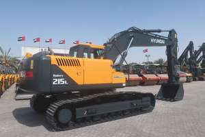 Excavatrice Hyundai utilisée pelle d'occasion R215L 22 tonnes matériel de construction R215L pelle sur chenilles à vendre - Product Image 6