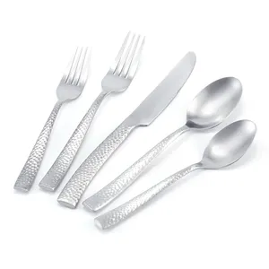 Wholesale Silver Hammered Cutlery Wedding Restaurant Silverware Stainless Steel Flatware Set