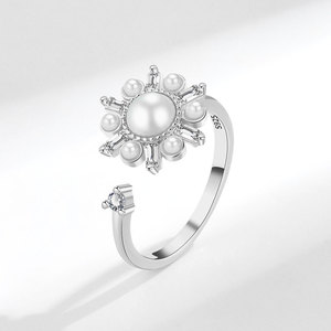 Exquisitos Anillos Giratorios de Copo de Nieve con Zirconia Geométrica y Concha de Cobre, Chapados en Oro, Flor Giratoria, Joyería Antiestrés y Antirrotura, Regalo - Product Image 6