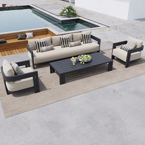 Juego de sofás de jardín de aluminio de lujo Muebles de exterior contemporáneos de 3 asientos con cojines impermeables a prueba de herrumbre y duraderos - Product Image 1