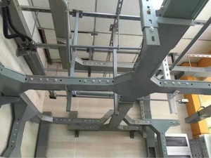 Passerelle de câbles entièrement fermée, anti-poussière et étanche, pour la protection des fils - Product Image 5