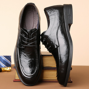 Chaussures habillées en cuir de vachette noir à lacets pour hommes, idéales pour le bureau et les occasions professionnelles - Product Image 3