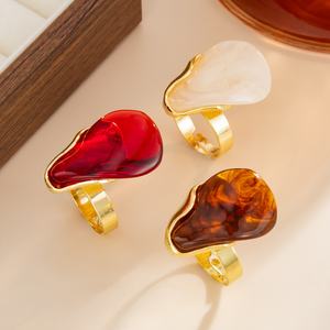 Cincin Resin Akrilik Geometris Tak Beraturan untuk Wanita, Aksesoris Cincin Jari yang Dapat Disesuaikan, Perhiasan Fashion, Hadiah - Product Image 4