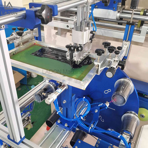 Machine d'impression d'écran <span class=keywords><strong>en</strong></span> soie à plateau tournant cylindrique courbe de chargement entièrement automatique imprimante d'écran de tubes de petite taille - Product Image 2