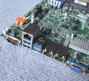 Nouvelle carte mère de serveur H12SSW-NT EPYC 7002 7003 SP3 WIO, 8 DIMM DDR4, quatre canaux, 2x10GbE PCIe4 X32 M.2 - Product Image 3