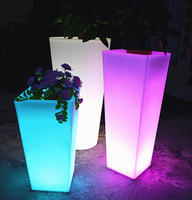 Nouveau produit, pot de fleurs lumineux LED décoratif multicolores de forme carrée, pot de fleurs en plastique