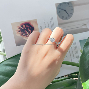 Anillo de compromiso perfeccionado Anillo de oro blanco de 18 quilates con diamante cultivado en laboratorio, el símbolo definitivo del amor moderno - Product Image 5