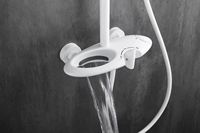 Ensemble de robinetterie de douche électrique murale en laiton à poignée unique, avec douchettes pluie douces, finition céramique polie, barre coulissante, design moderne