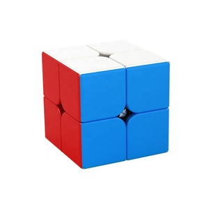Chuyên Nghiệp Rắn Màu Kim Tự Tháp Ma Thuật Cube Thấp Moq Nhựa Não Trò Chơi Tốc Độ Cube Đồ Chơi - Product Image 1