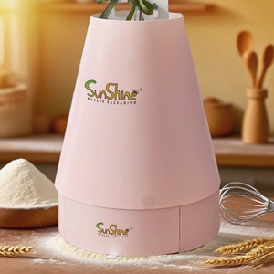 Sunshine Customized Portable <b>Transparent</b> Egg Roll Packaging <b>Box</b> Long Swiss Roll Baked Pastry Portable <b>Box</b> with Handle - Product Image 3