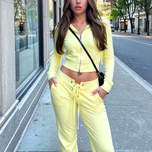 Ensemble sportif décontracté pour femme, haut court à capuche zippé et pantalon évasé, haute qualité, deux pièces - Product Image 2