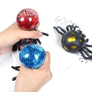 Pelota Antiestrés de Espuma Esponjosa de Halloween, Juguete de TPR para Apretar, Divertido Juguete Sensorial de Araña Blanda, Unisex para Niños y Adultos - Product Image 1