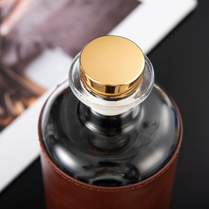 Rượu Whisky uống sử dụng thiết kế sáng tạo Thùng hình hip flasks du lịch xách tay màu đen Whisky Hip <span class=keywords><strong>Flask</strong></span> cho nam giới - Product Image 2