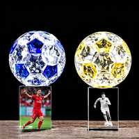Ballons de football en cristal multicolores créatifs en gros – Ornements de récompenses sportives – Autres objets artisanaux en cristal