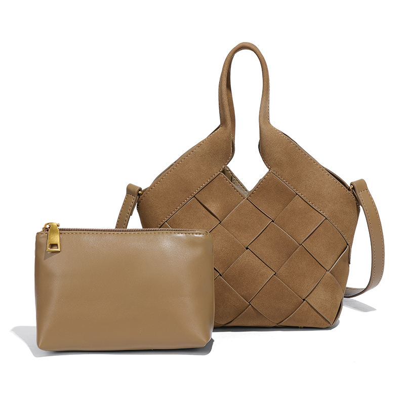 Y2092 # สีกากี