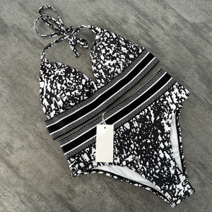 Set Bikini Estivo Sexy da Donna di Marca di Lusso, Costume da Bagno Femminile di Alta Qualità <span class=keywords><strong>e</strong></span> Traspirante - Product Image 2