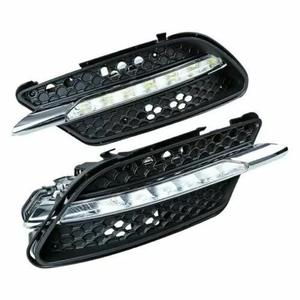 Kit de luces antiniebla delanteras Czpinchen para Mercedes-Benz W204 2008-2010, material ABS, estilo retrofit - Product Image 2