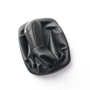 Couvercle <span class=keywords><strong>de</strong></span> manette <span class=keywords><strong>de</strong></span> <span class=keywords><strong>vitesse</strong></span> à <span class=keywords><strong>levier</strong></span> noir pour Skoda Octavia 1 A4 berline 97-2011 sélecteur <span class=keywords><strong>de</strong></span> <span class=keywords><strong>vitesse</strong></span> accessoires <span class=keywords><strong>de</strong></span> voiture changement <span class=keywords><strong>de</strong></span> voiture <span class=keywords><strong>pommeau</strong></span> <span class=keywords><strong>de</strong></span> <span class=keywords><strong>levier</strong></span> <span class=keywords><strong>de</strong></span> <span class=keywords><strong>vitesse</strong></span> - Product Image 5
