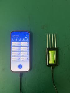 Analizzatore di Suolo ad Alta Precisione 8-in-1 con Sensore USB per EC, PH, NPK, Umidità, Temperatura e Salinità - Product Image 3