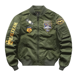 Chaqueta acolchada formal para hombre vintage de otoño con diseño a prueba de viento e impermeable con cierre de cremallera bordado y logotipo frontal - Product Image 4