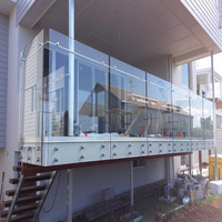 Poteau de clôture en verre réglable en acier inoxydable moderne EKOO pour balcon de villa avec rampe à fixation latérale